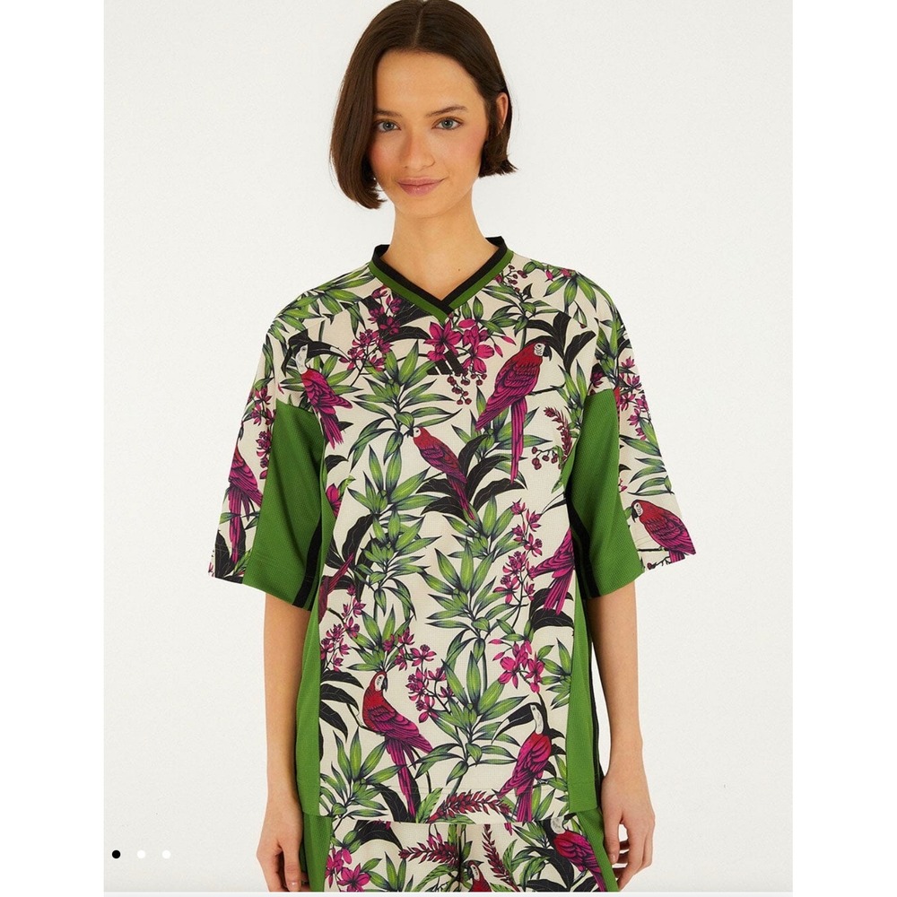 Adidas x FARM Rio Women Green Tropical Bird Print V-Neck Jersey Shirt Small NEW